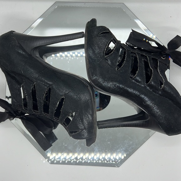 Sexy Lace-Up Cut out Peep Toe Little Black High Heels - Picture 10 of 10